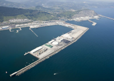 Proyecto y Dirección de las Obras de la instalación de tratamiento y reprocesado de residuos en el Puerto de Bilbao