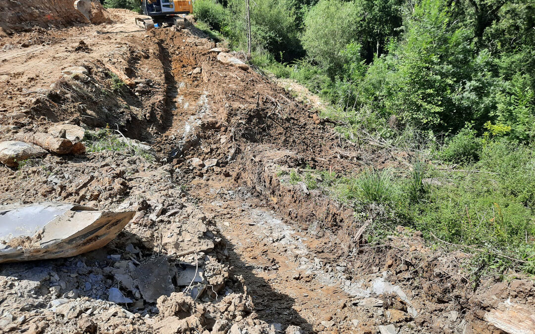 Asistencia técnica para la realización de la Dirección de las Obras para el acondicionamiento de un terreno para el posterior relleno con tierras y rocas naturales en Lemoiz (Bizkaia)