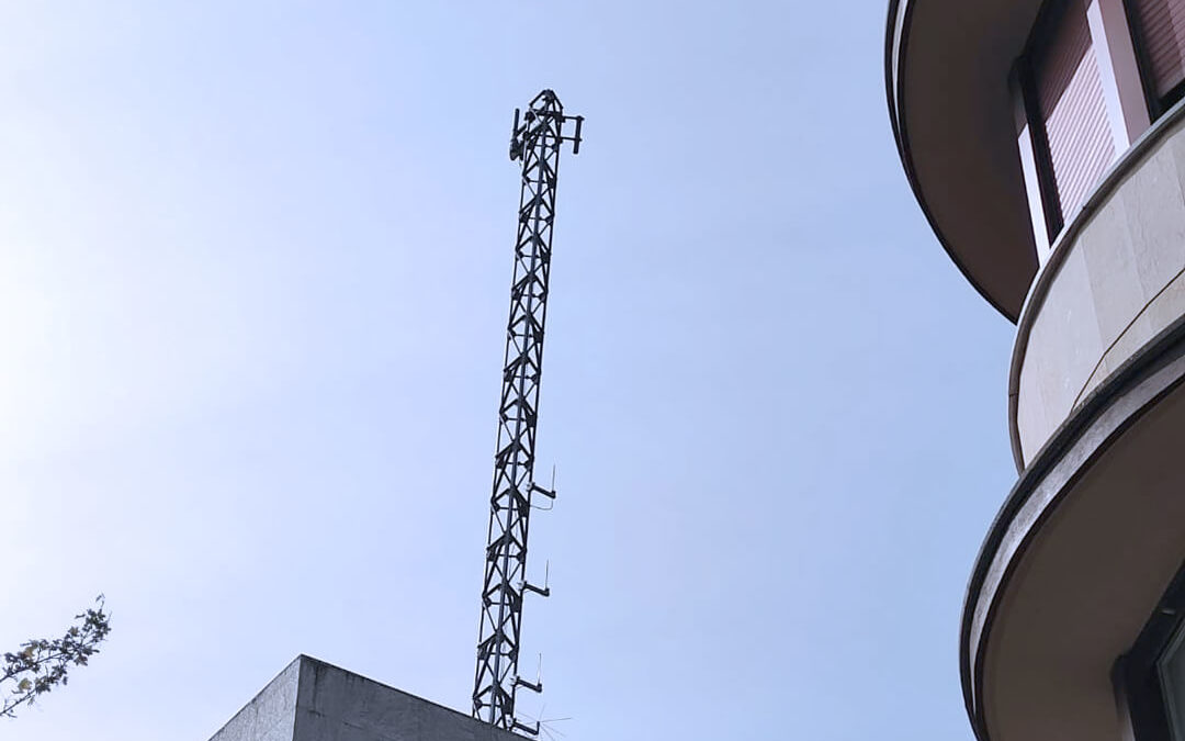 Asistencia técnica para la realización del Proyecto de ejecución de nuevo mástil de comunicaciones en la comisaría de la Ertzaintza en Bergara (Gipuzkoa)