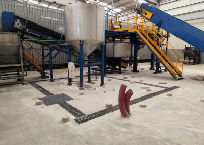 Asistencia técnica para la justificación de la Modificación No Sustancial de la AAI, Proyecto de Ampliación de la línea de la Planta de Recuperación de Envases y Dirección de las Obras